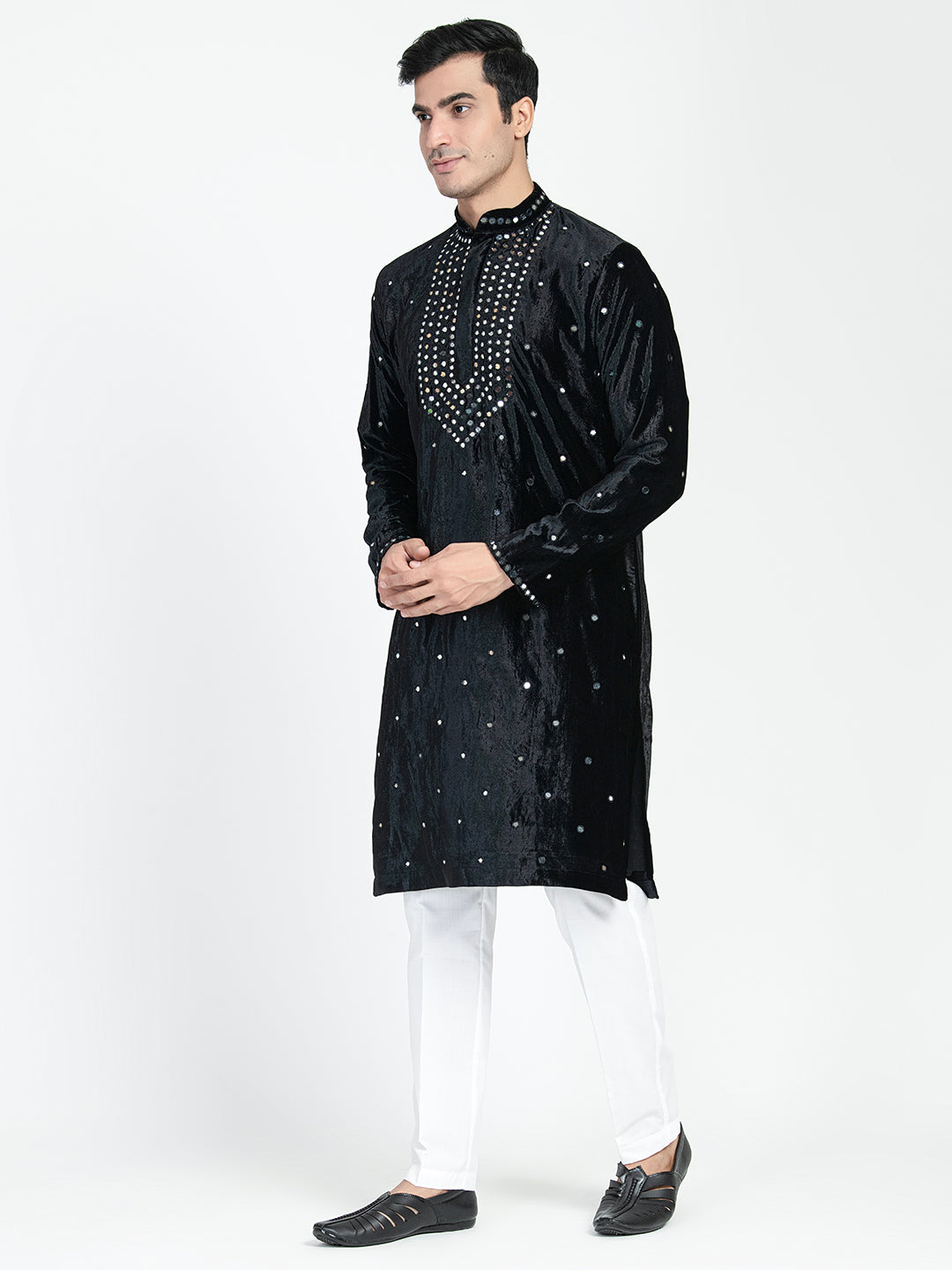 Hand Embroidered Glass Work Velvet Kurta Set
