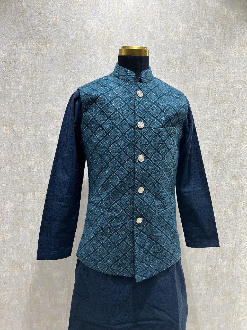 Chikankari Embroidery Kurta Jacket Set