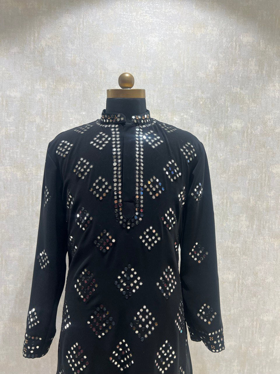 Hand Embroidered Real Glass Work Kurta Set