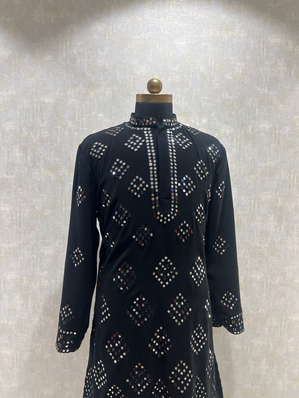 Hand Embroidered Real Glass Work Kurta Set