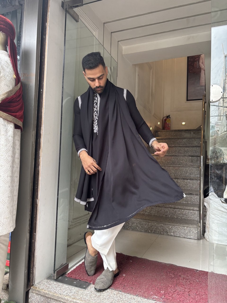 Threadwork Japaneese Kurta Set With Dupatta