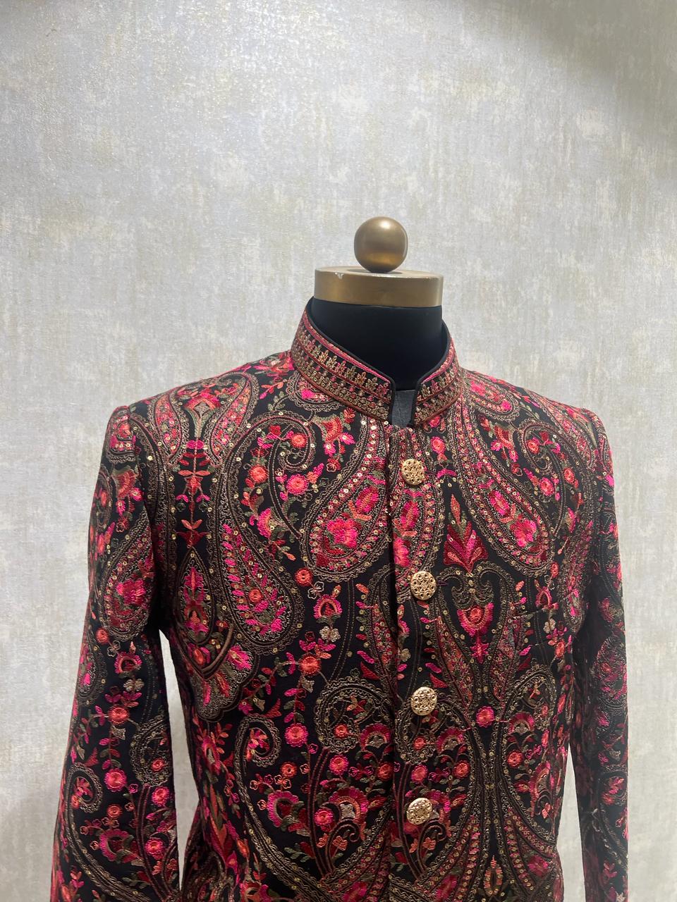 Kashmiri Embroidered Bandhgala Suit Set