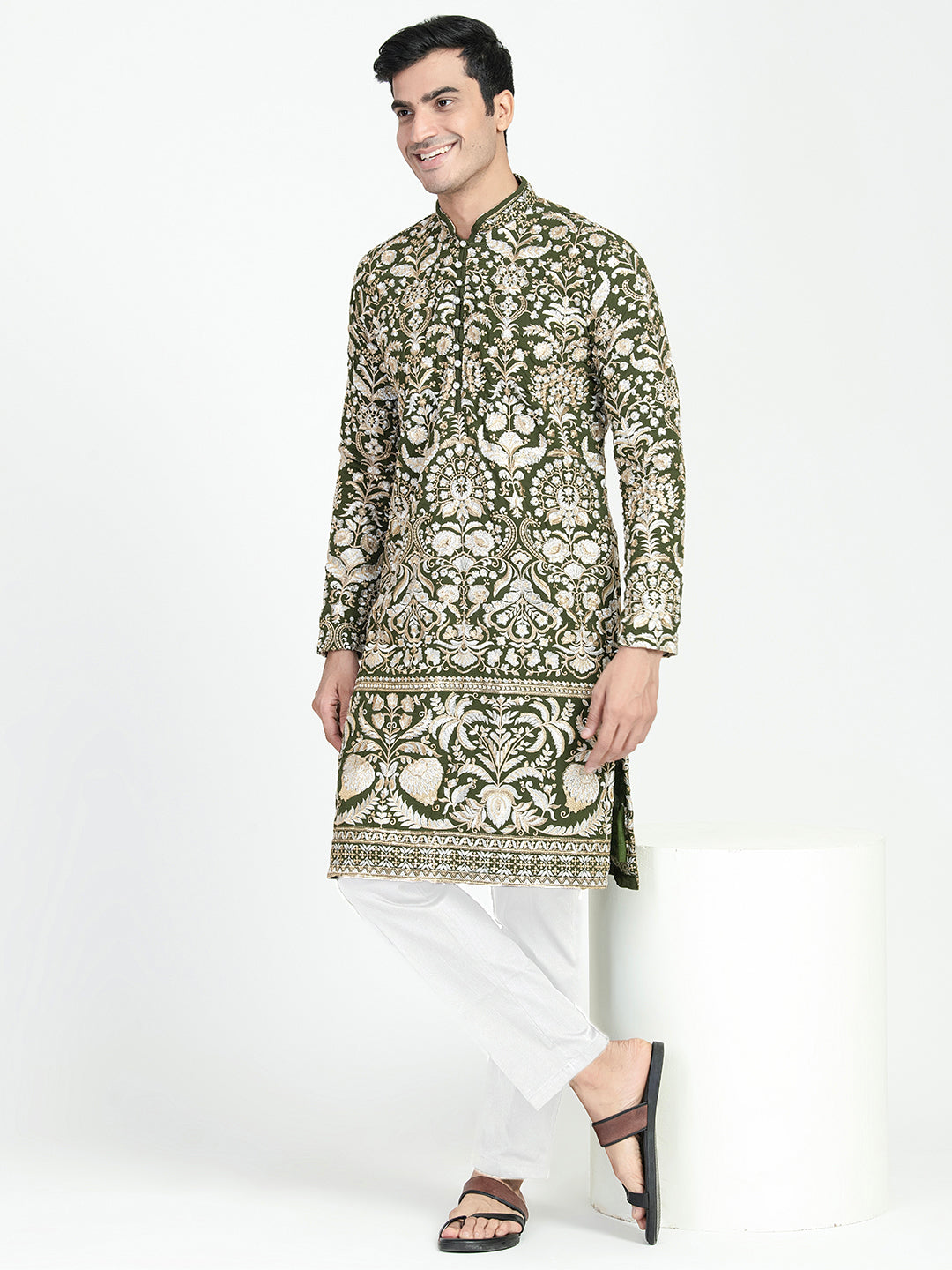 Mens Zari Embroidery Kurta Set