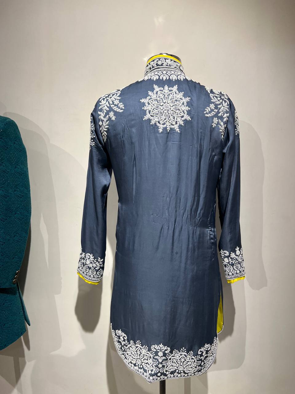 Hand Embroidered Pearlwork Kurta Set