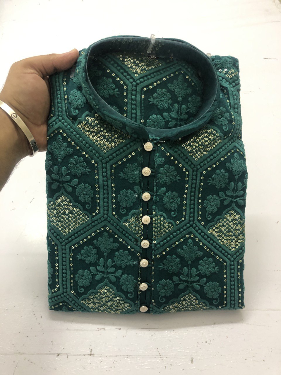 Chikankari Kurta Set With Sequins