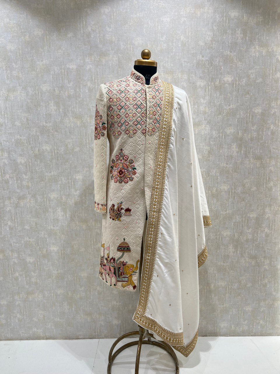 Rajwada Themed Cutdana Embroidery Sherwani Set