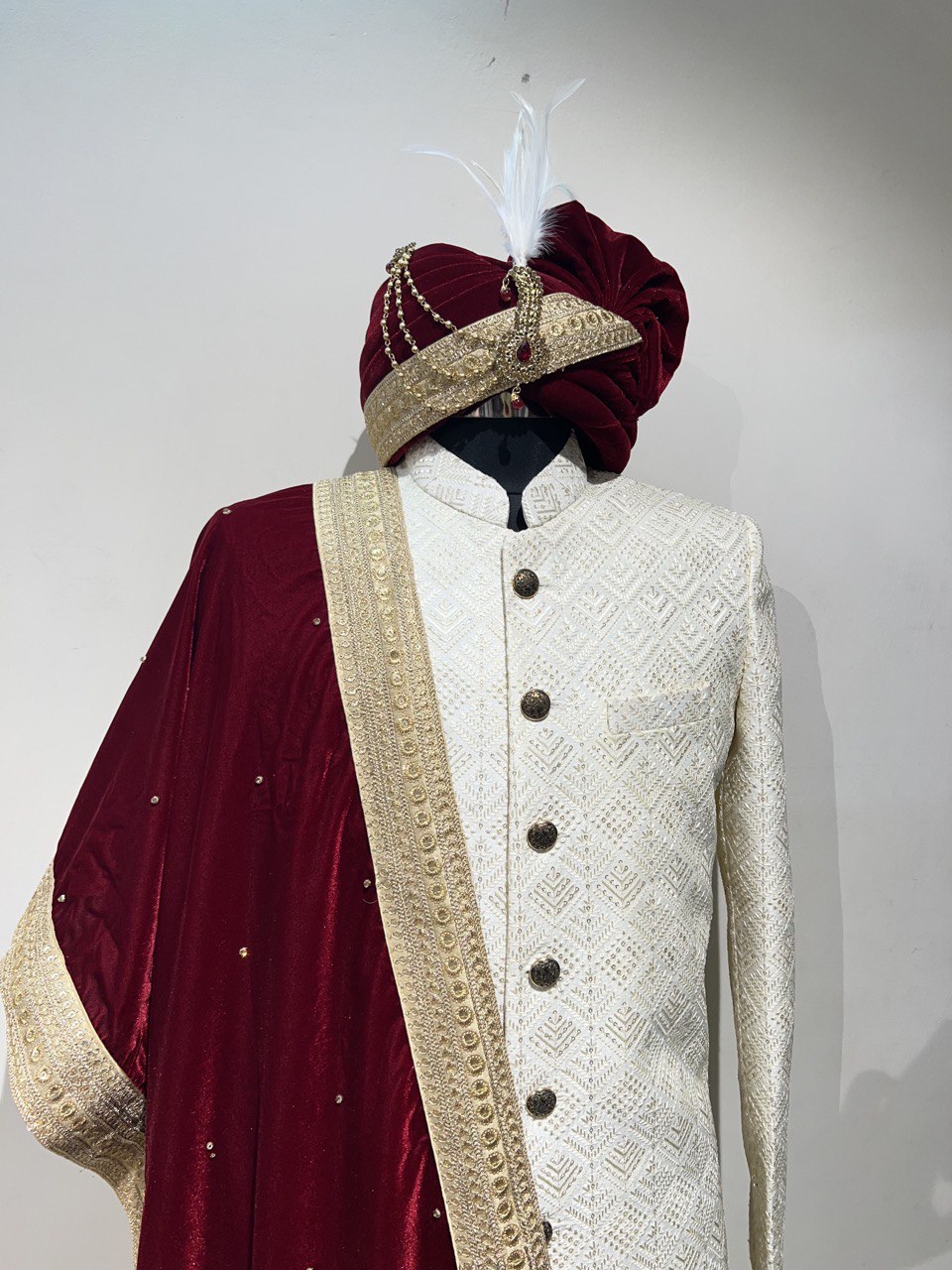 Ivory Threadwork Sherwani Set With Pink Hints