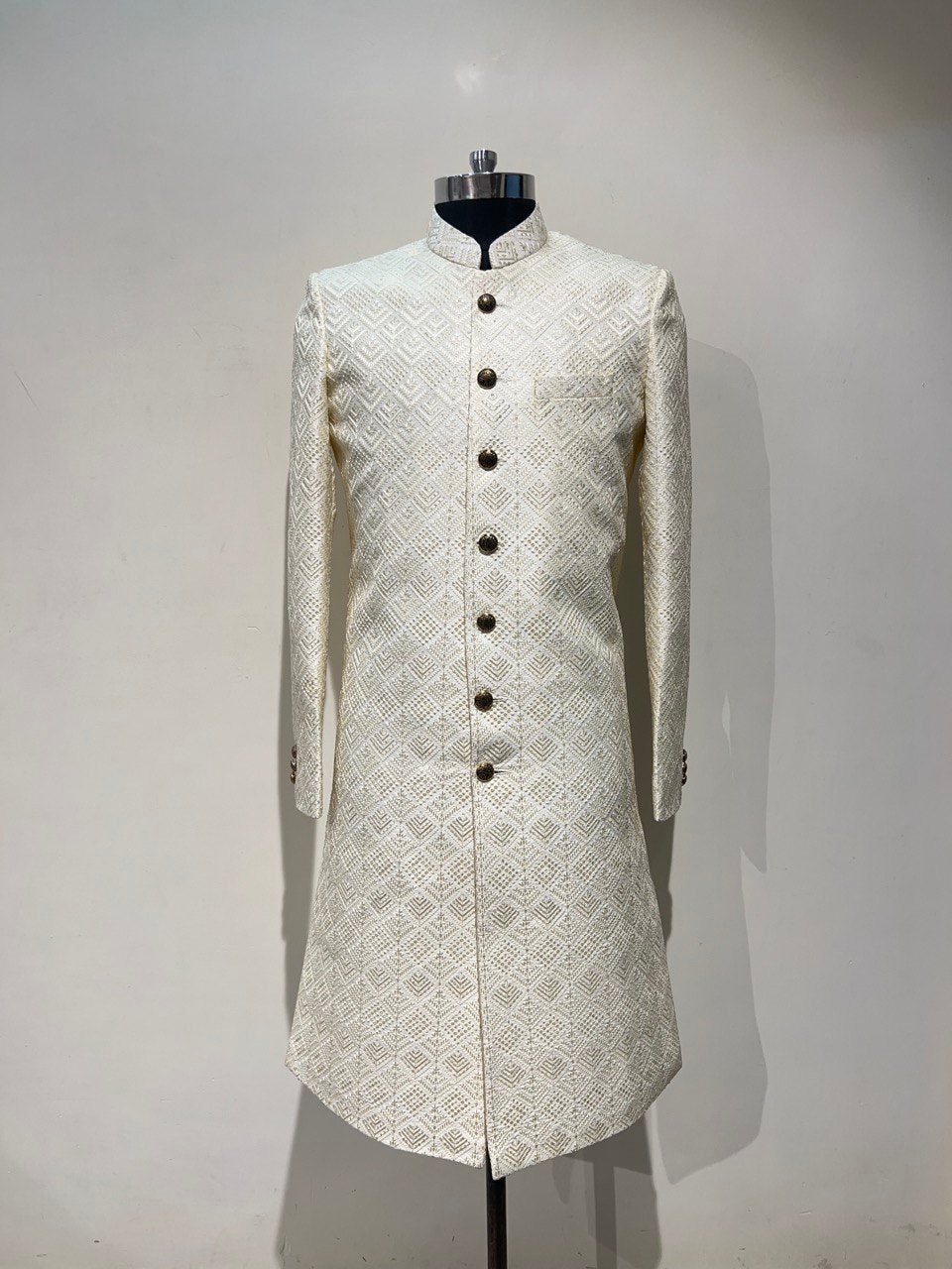 Ivory Threadwork Sherwani Set With Pink Hints