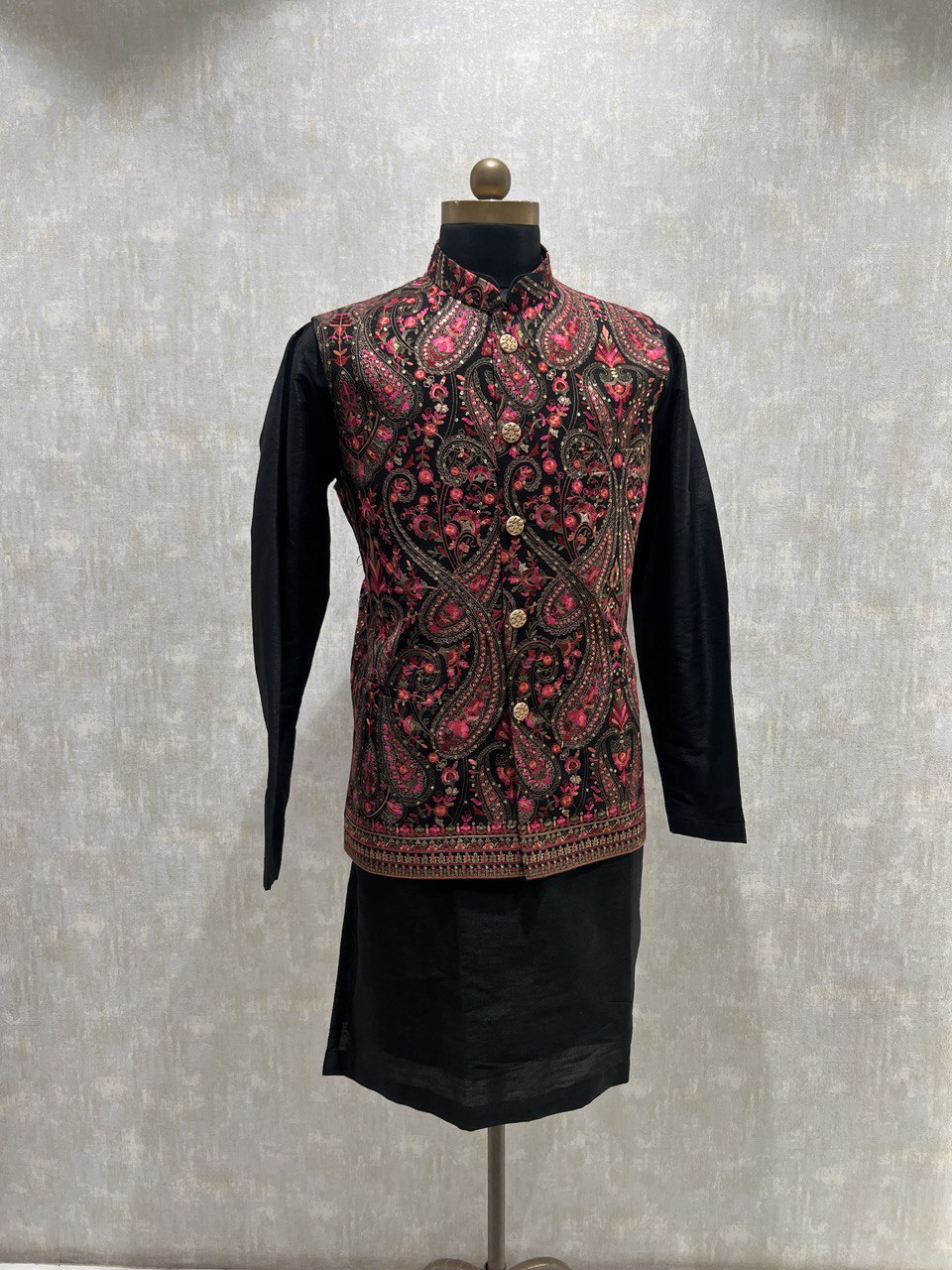 Kashmiri Embroidery Kurta Jacket Set