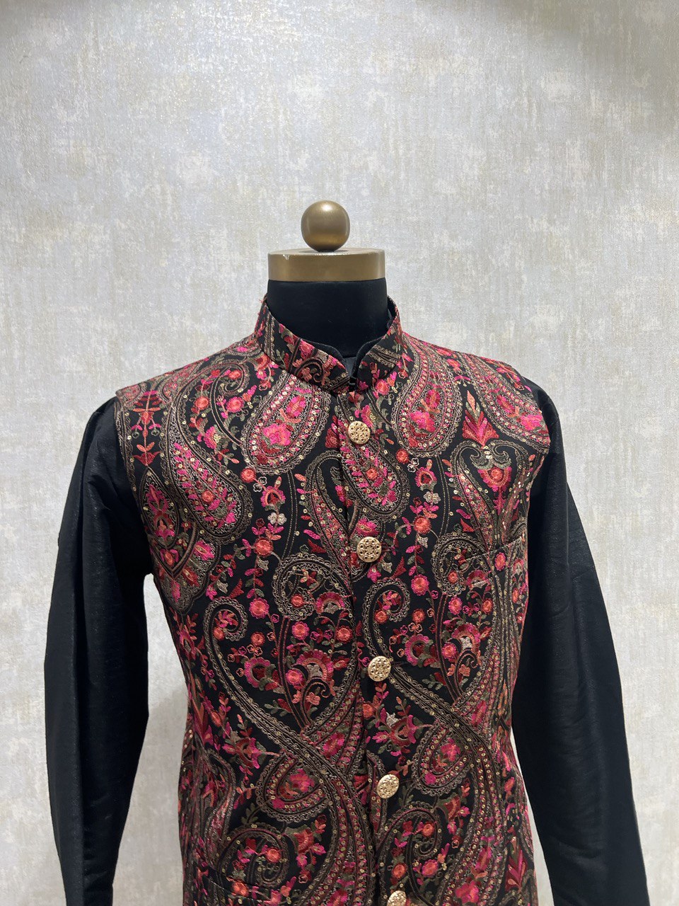 Kashmiri Embroidery Kurta Jacket Set