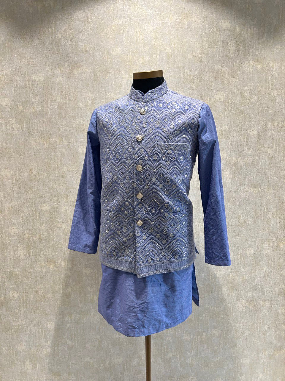 Chikankari Embroidery Kurta Jacket Set