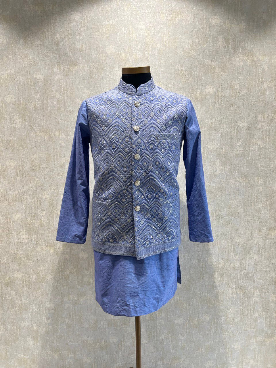 Chikankari Embroidery Kurta Jacket Set