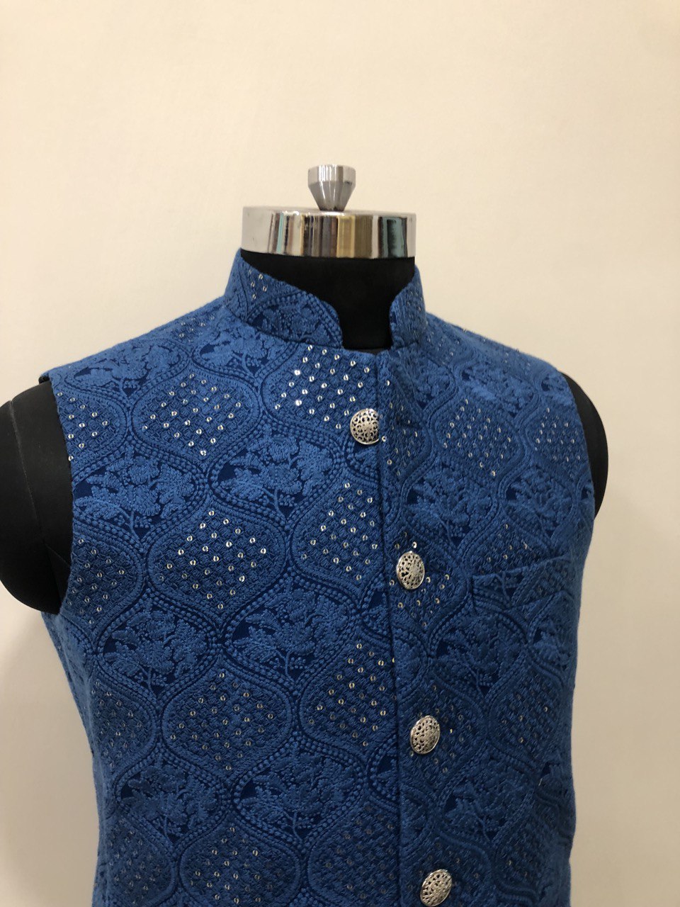 Chikankari Embroidery Kurta Jacket Set