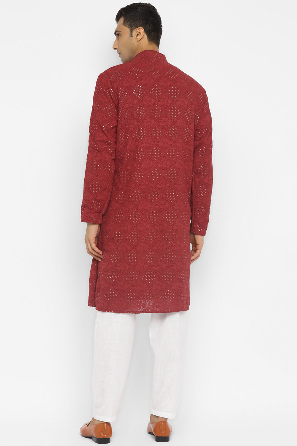 Chikankari Kurta Set With Motif Embroidery