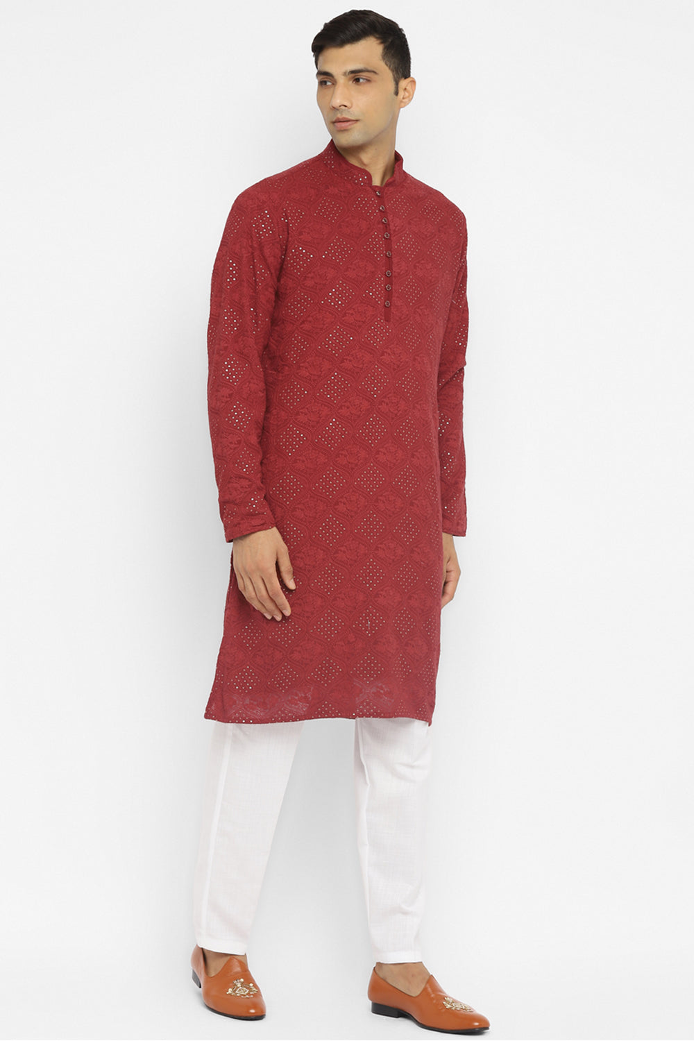 Chikankari Kurta Set With Motif Embroidery