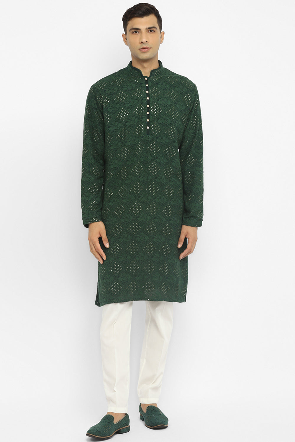 Chikankari Kurta Set With Motif Embroidery