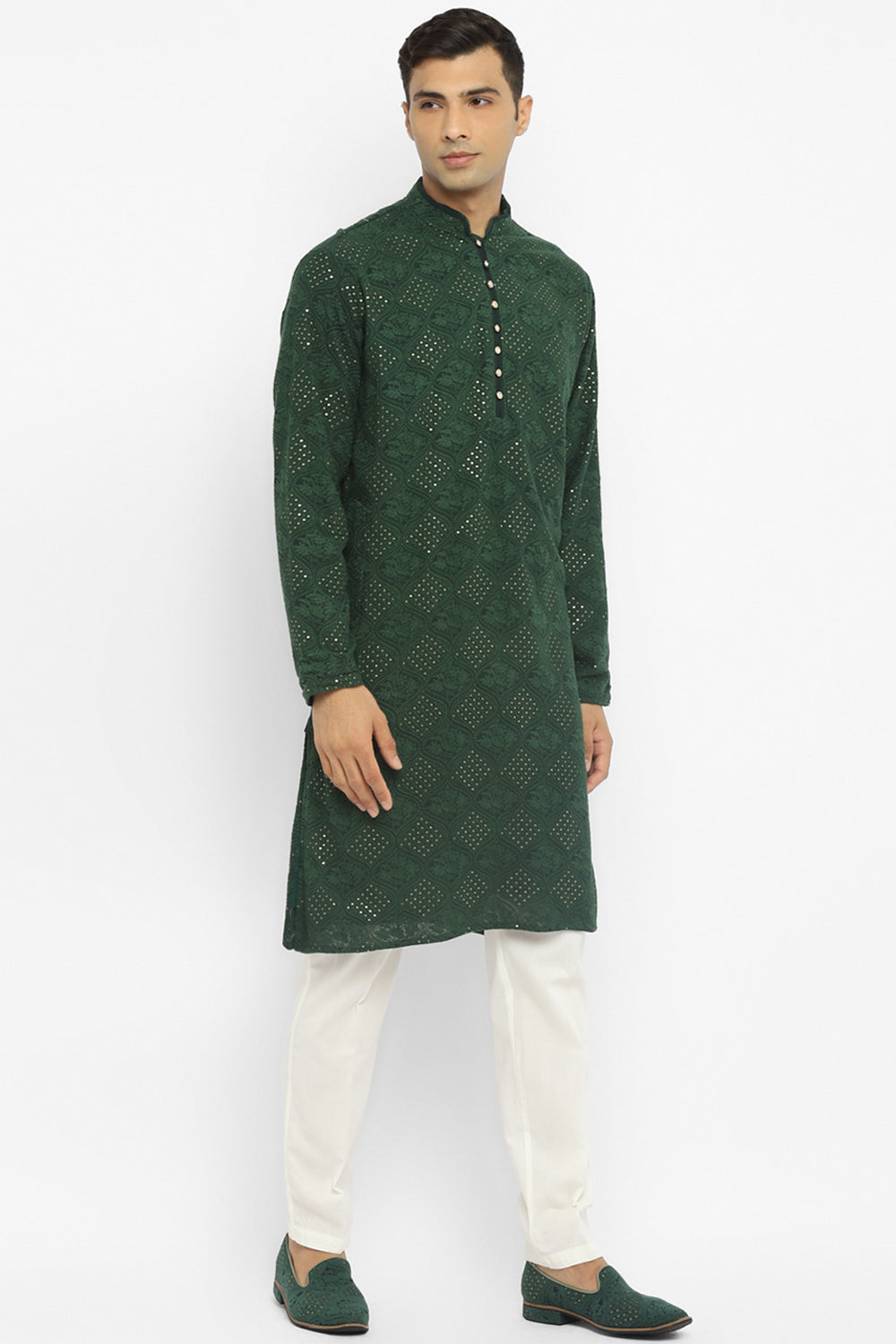 Chikankari Kurta Set With Motif Embroidery