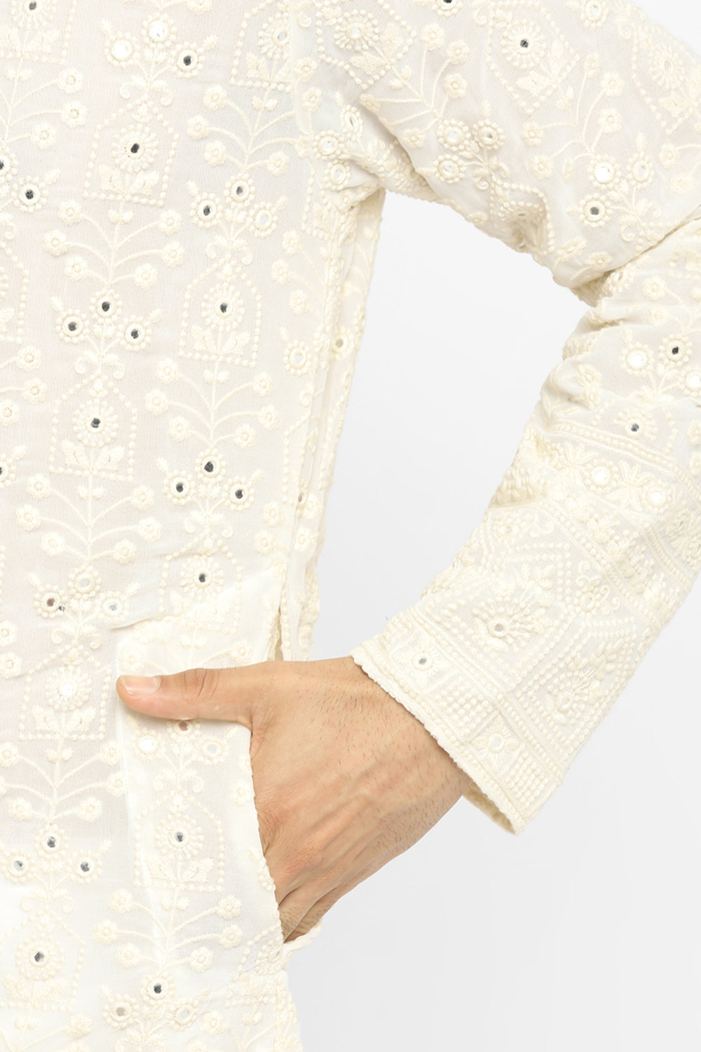 Chikankari Kurta Set With Motif Embroidery