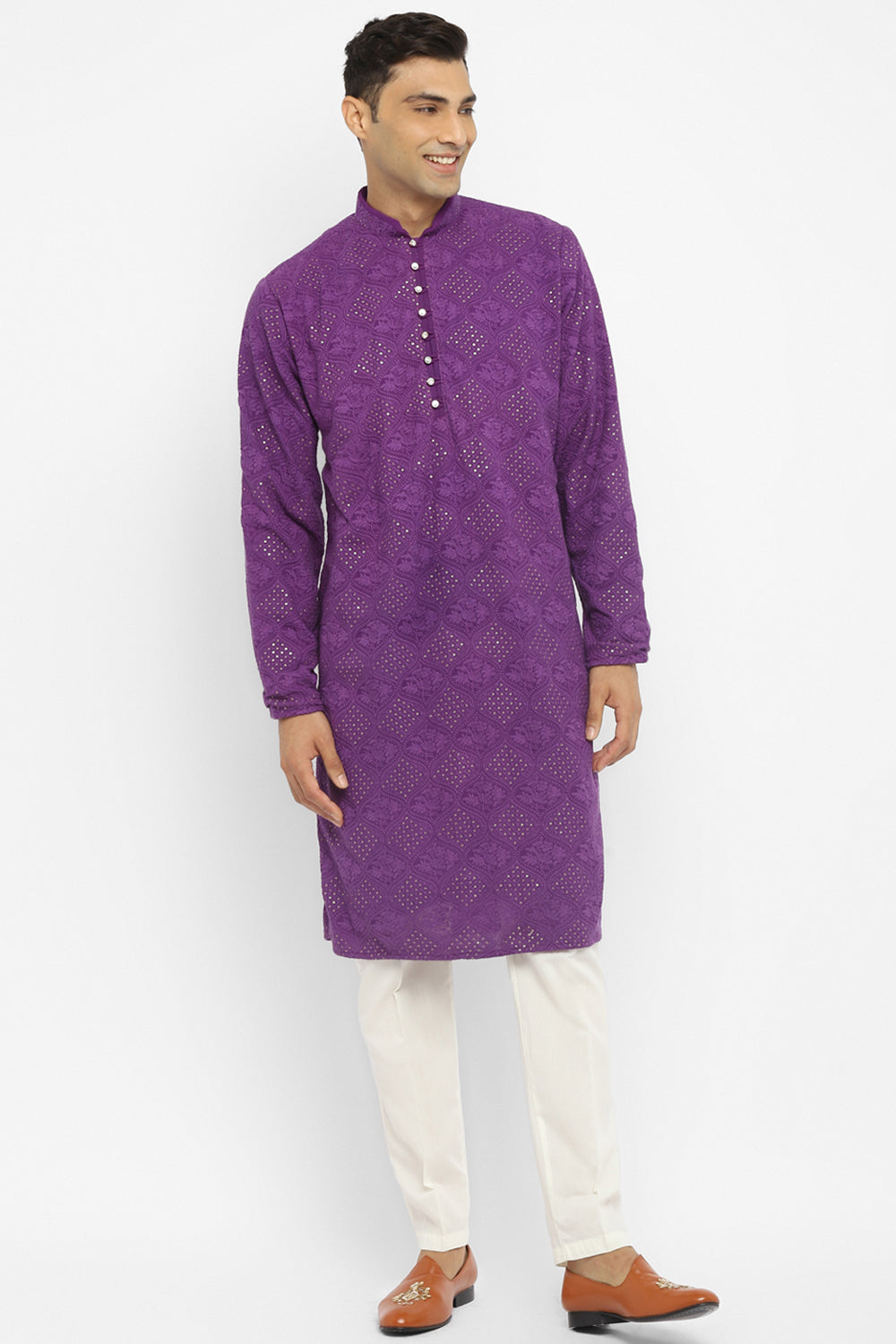 Chikankari Kurta Set With Motif Embroidery