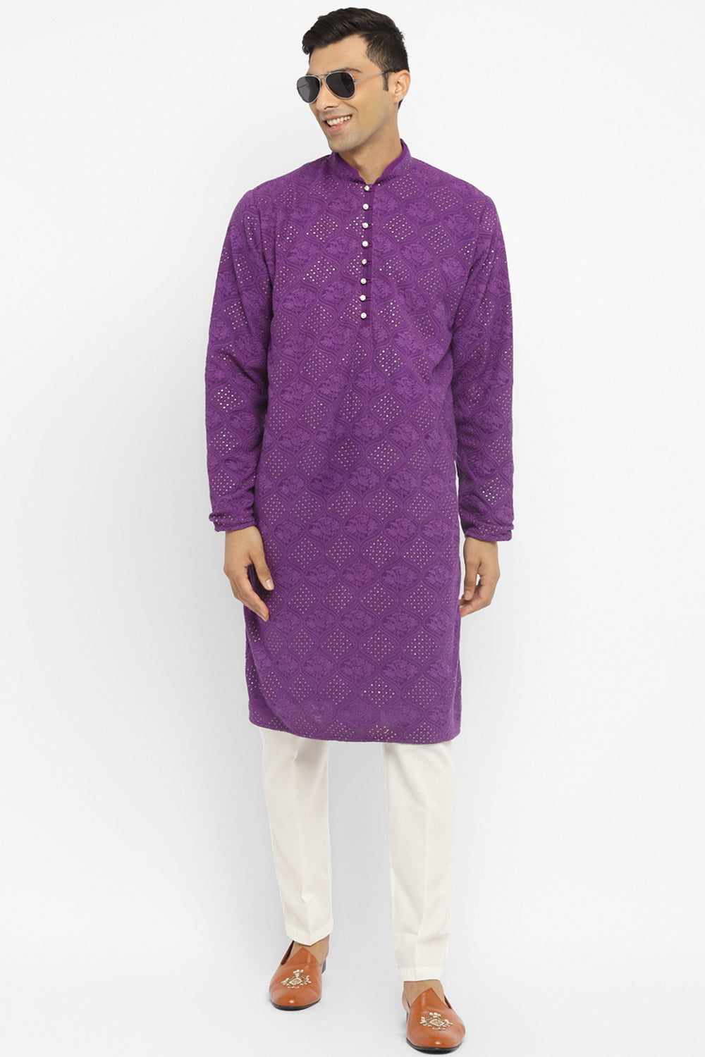 Chikankari Kurta Set With Motif Embroidery