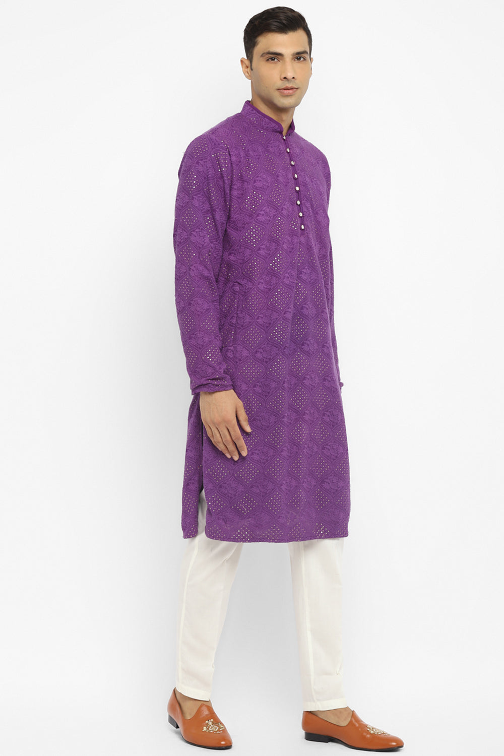 Chikankari Kurta Set With Motif Embroidery