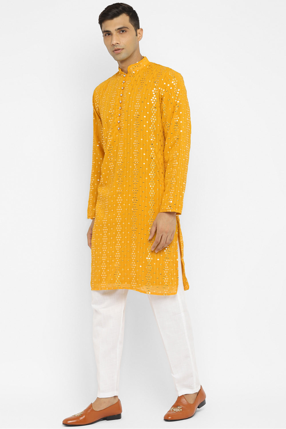 Embridered Kurta Set With Gold Sequin Embroidery