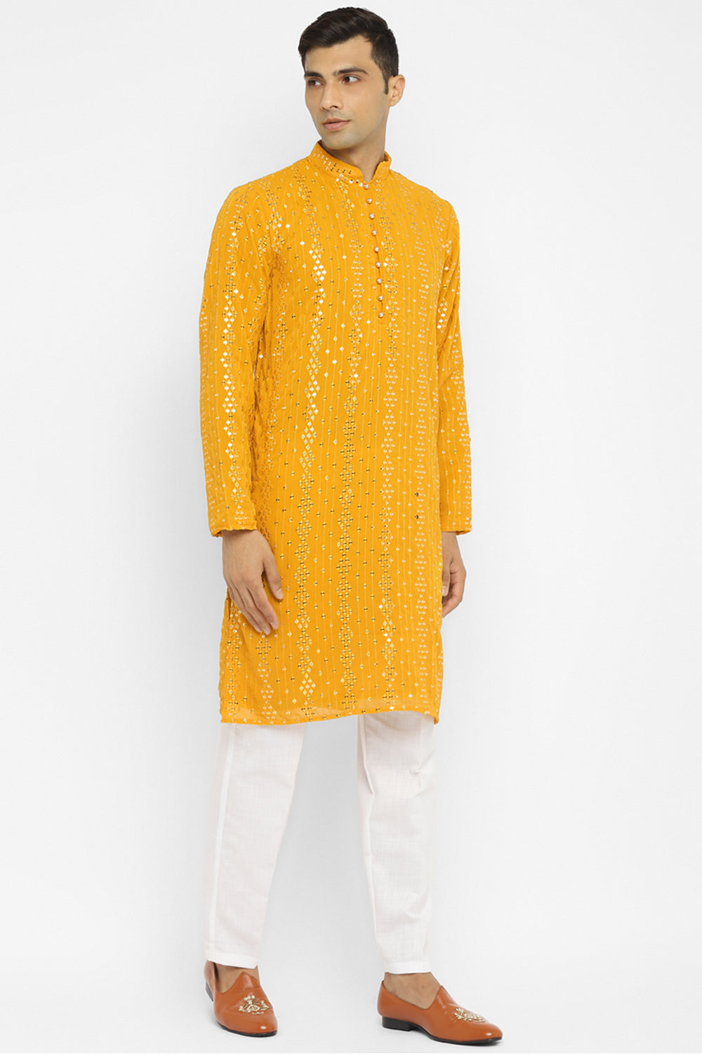 Embridered Kurta Set With Gold Sequin Embroidery