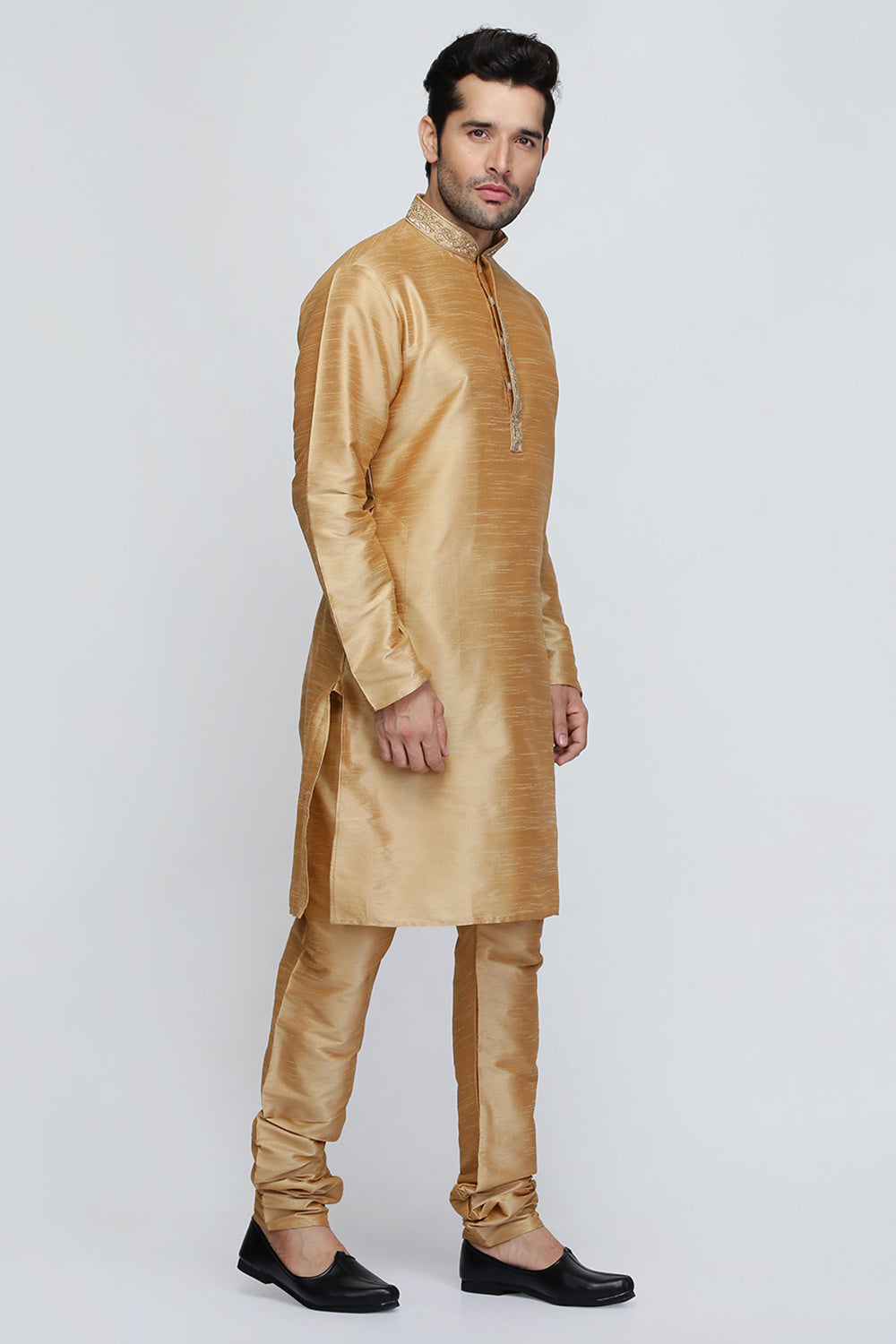 Mens Raw Silk Embroidered Kurta Pyjama Set