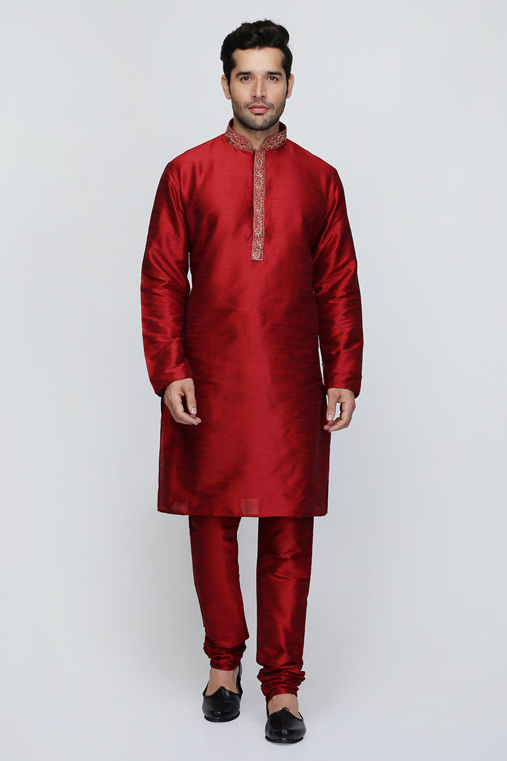 Mens Raw Silk Embroidered Kurta Pyjama Set