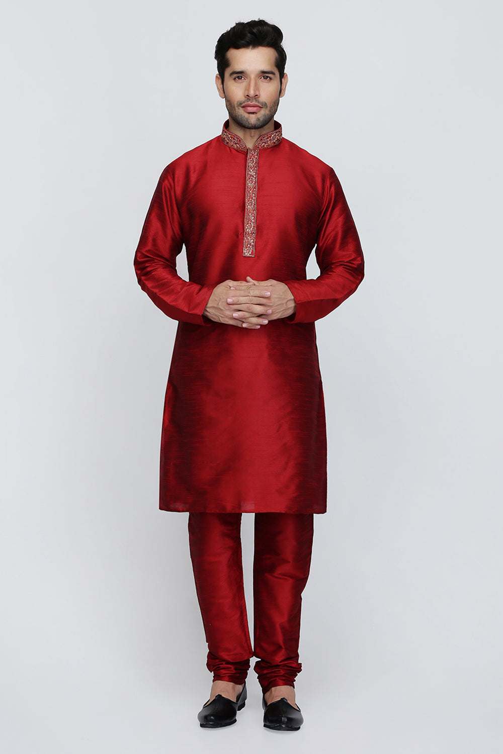 Mens Raw Silk Embroidered Kurta Pyjama Set