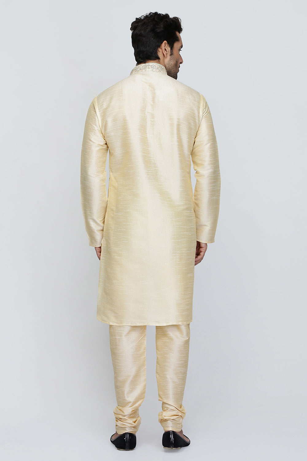 Mens Raw Silk Embroidered Kurta Pyjama Set